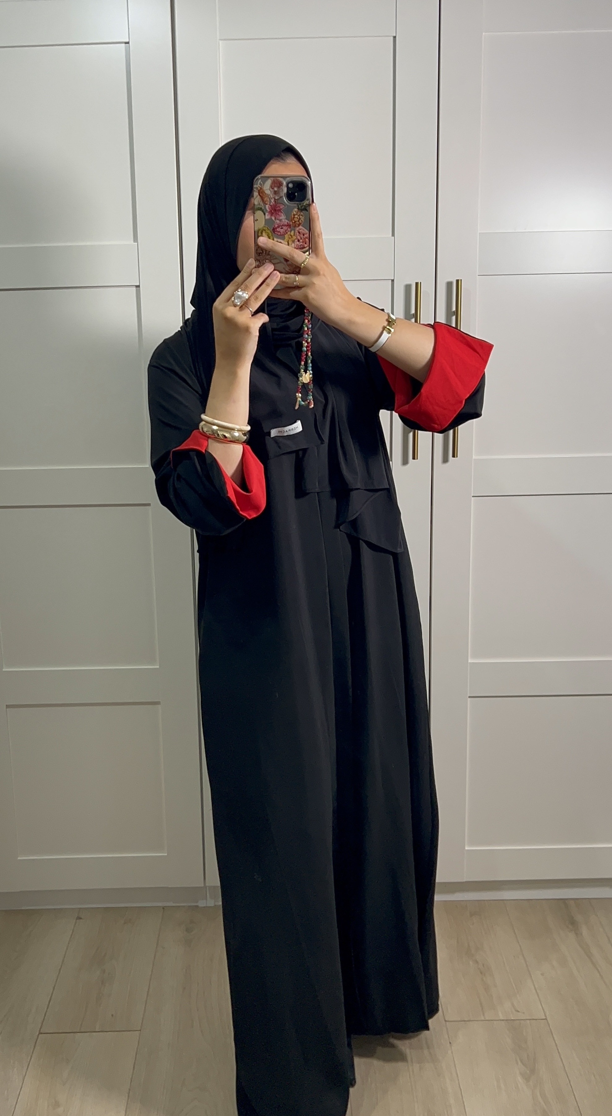 ABAYA NOIR ROUGE édition limitée